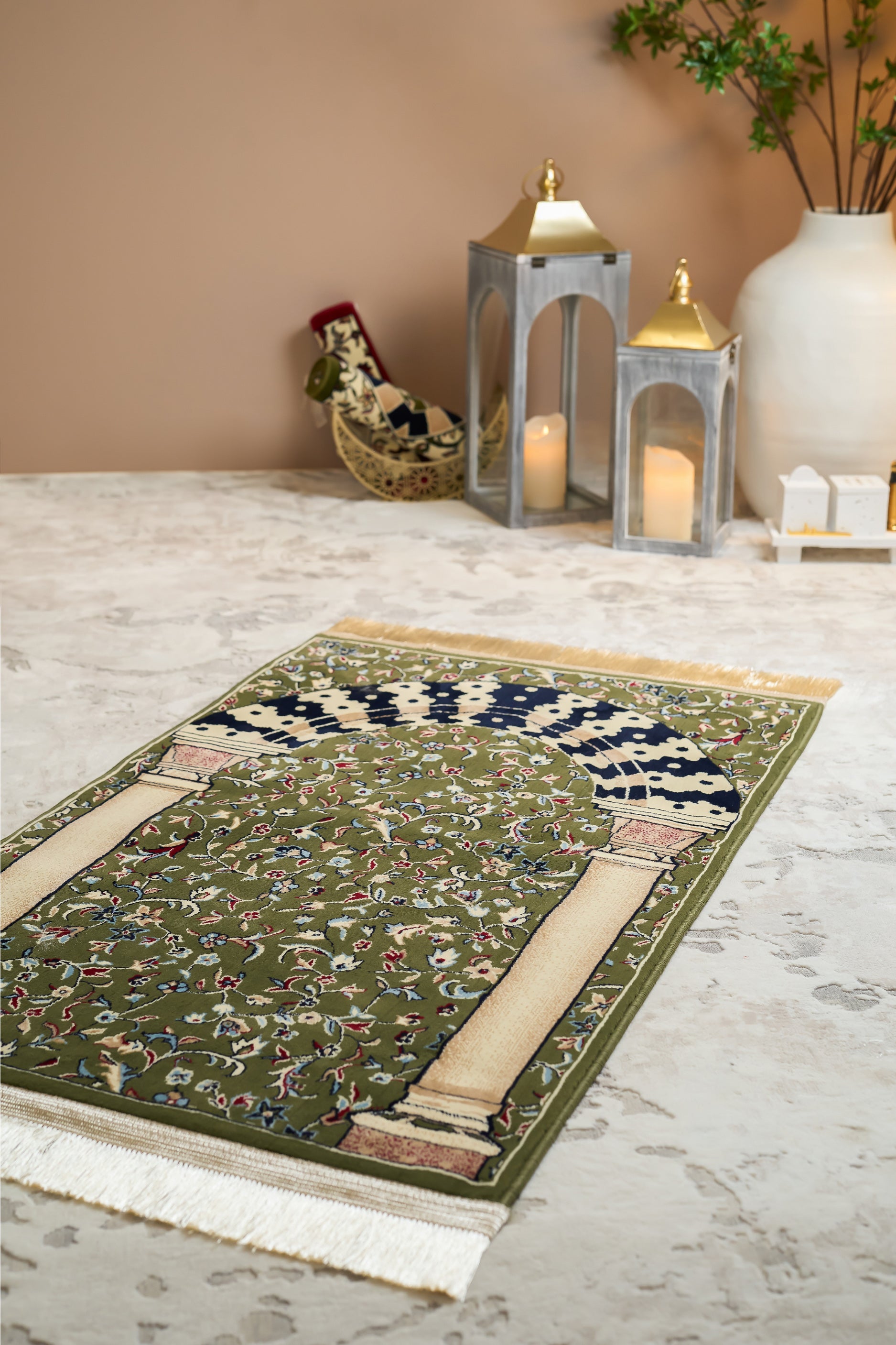 MEB 004 Mehrab Standard Prayer Mat 8mm - Green