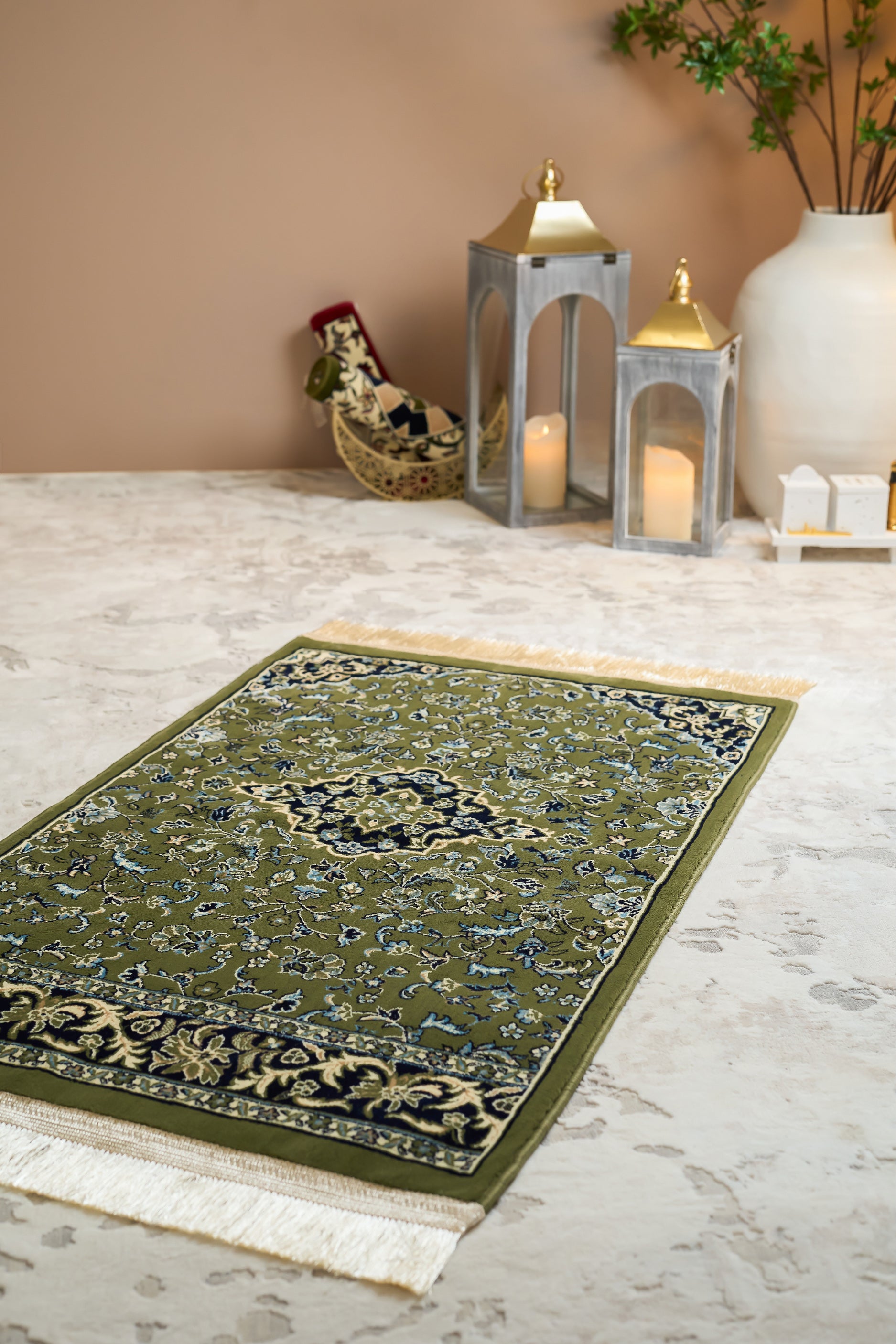 RW 201 Rawdah Medium Prayer Mat 8mm - Green