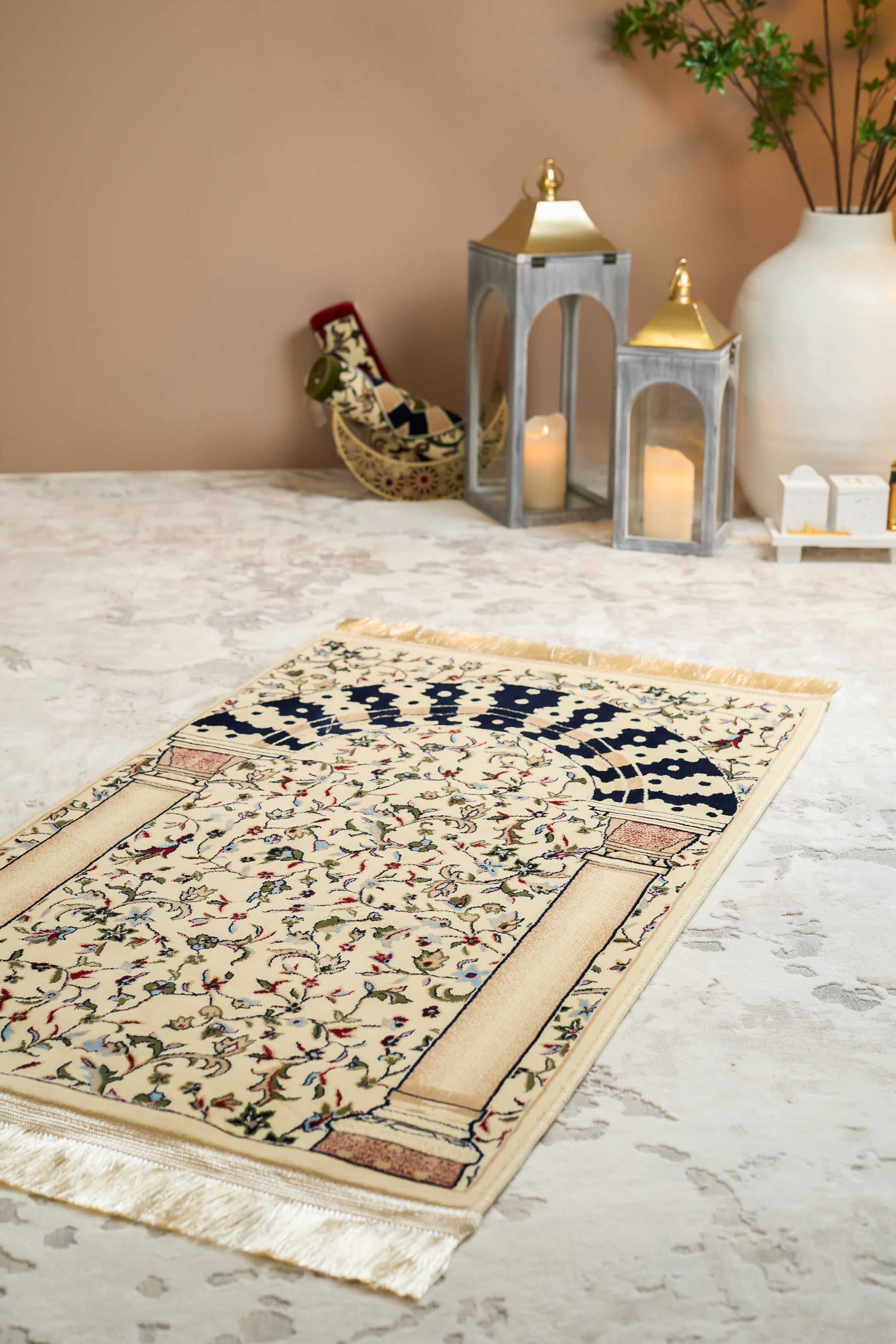 MEB 004 Mehrab Standard Prayer Mat 8mm - Cream