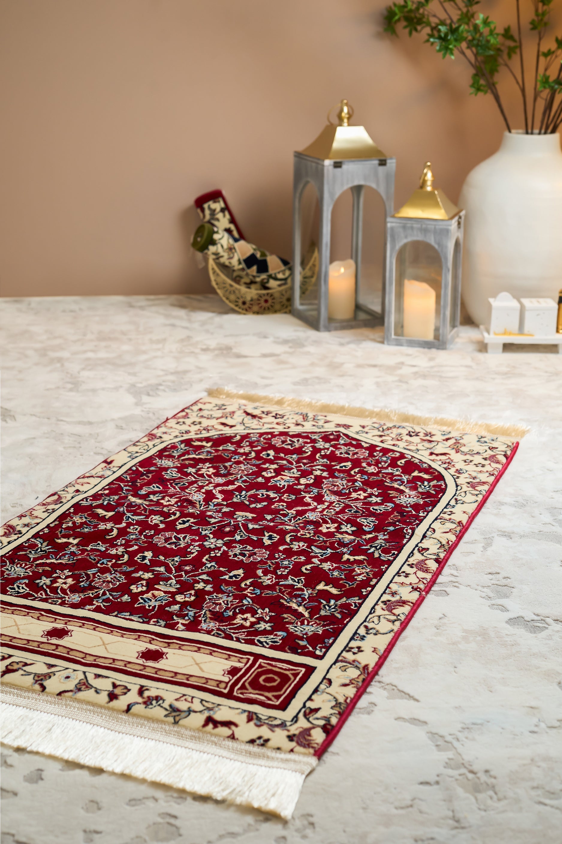 MEB 002 Mehrab Standard Prayer Mat 8mm - Red
